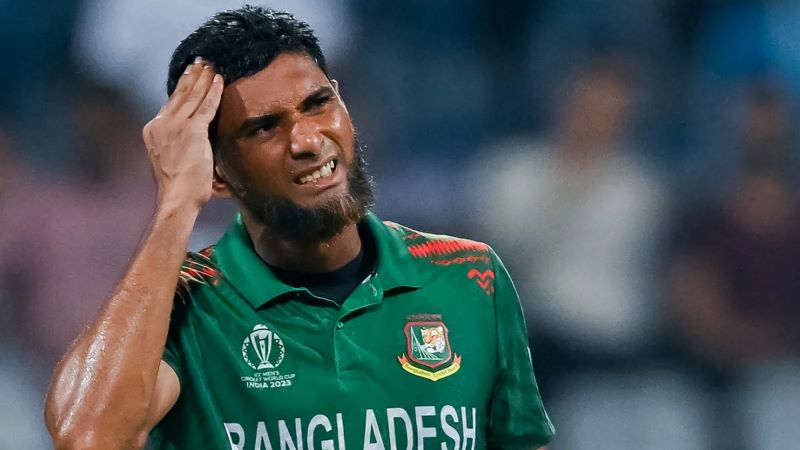 বিসিবির কেন্দ্রীয় চুক্তি থেকে নাম প্রত্যাহার করলেন রিয়াদ